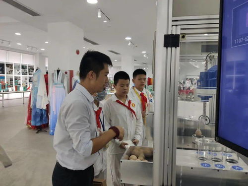 科技创新擘画未来，红色教育淬炼本色——长厦小学龙腾校区研学实践之旅侧记